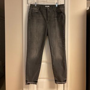 Good American Gray skinny Ankle Jeans Size 16